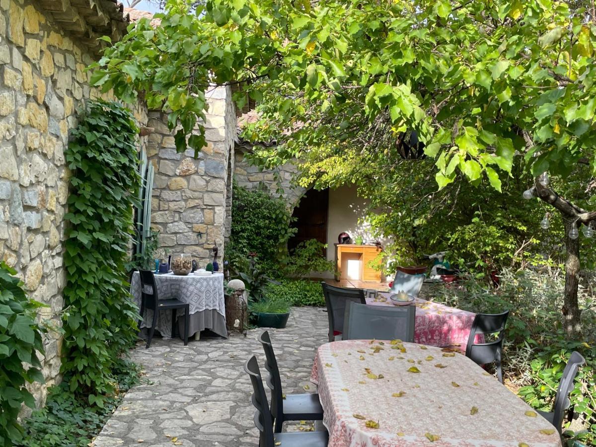 Oustal Du Pic Saint Loup Hotel Екстериор снимка