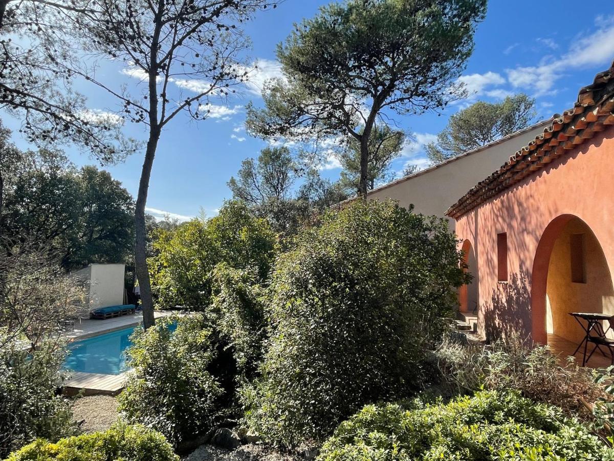 Oustal Du Pic Saint Loup Hotel Екстериор снимка