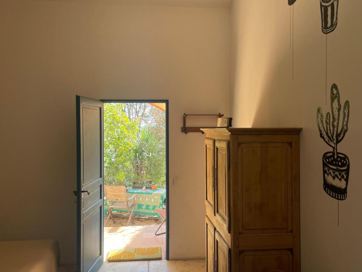 Oustal Du Pic Saint Loup Hotel Екстериор снимка